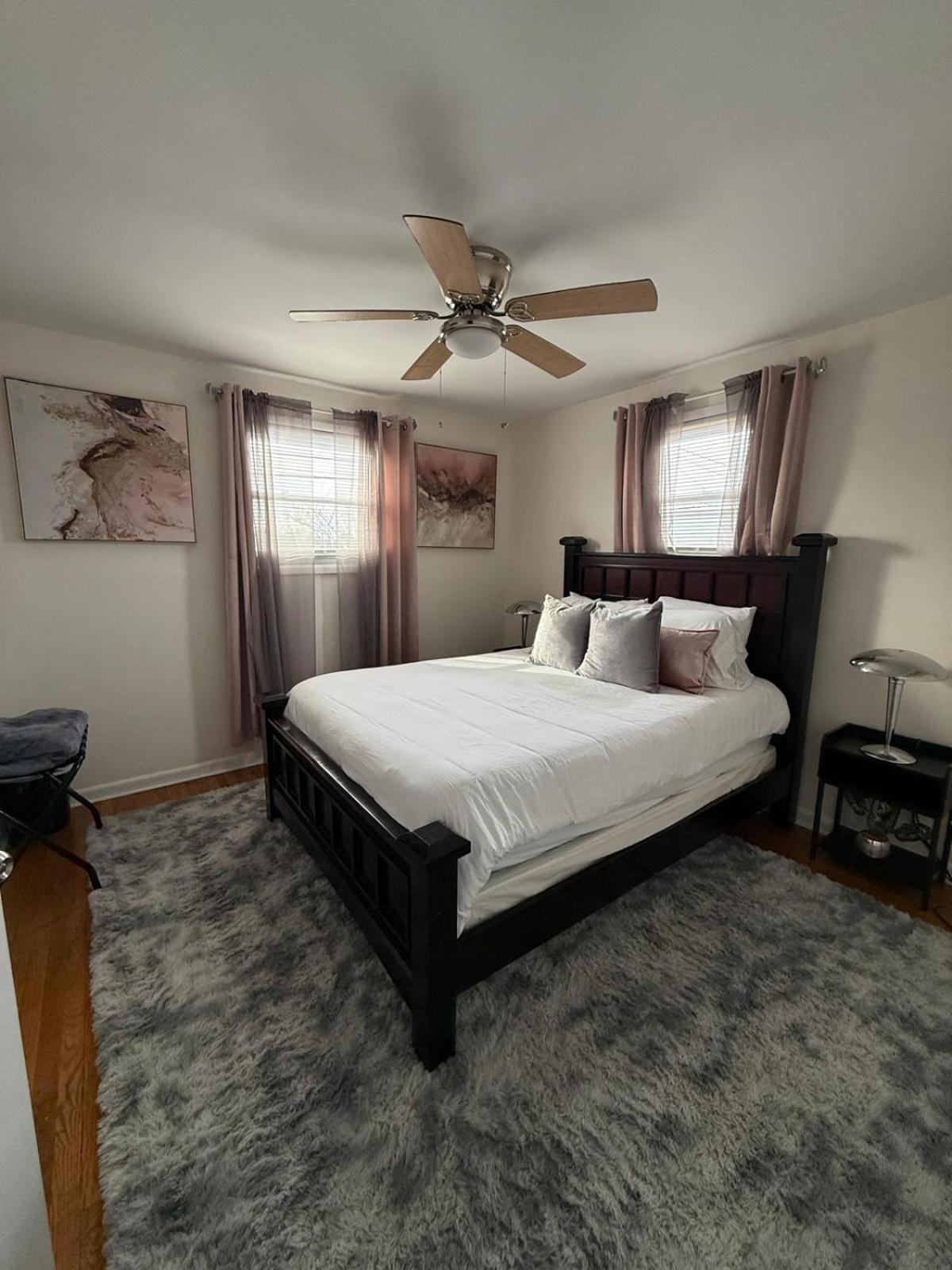 Stylish Cozy Quiet Family Retreat And Romantic Getaway Sleeps Up To 7 With Fast Wifi, Free Parking, Work Station, Alexa Enabled, Fenced In Backyard For Pets Grill Party Patio, Porch, Beach, Canal, Stadium,Boardwalk Restaurants, And Much More! Atlantic City Exteriör bild