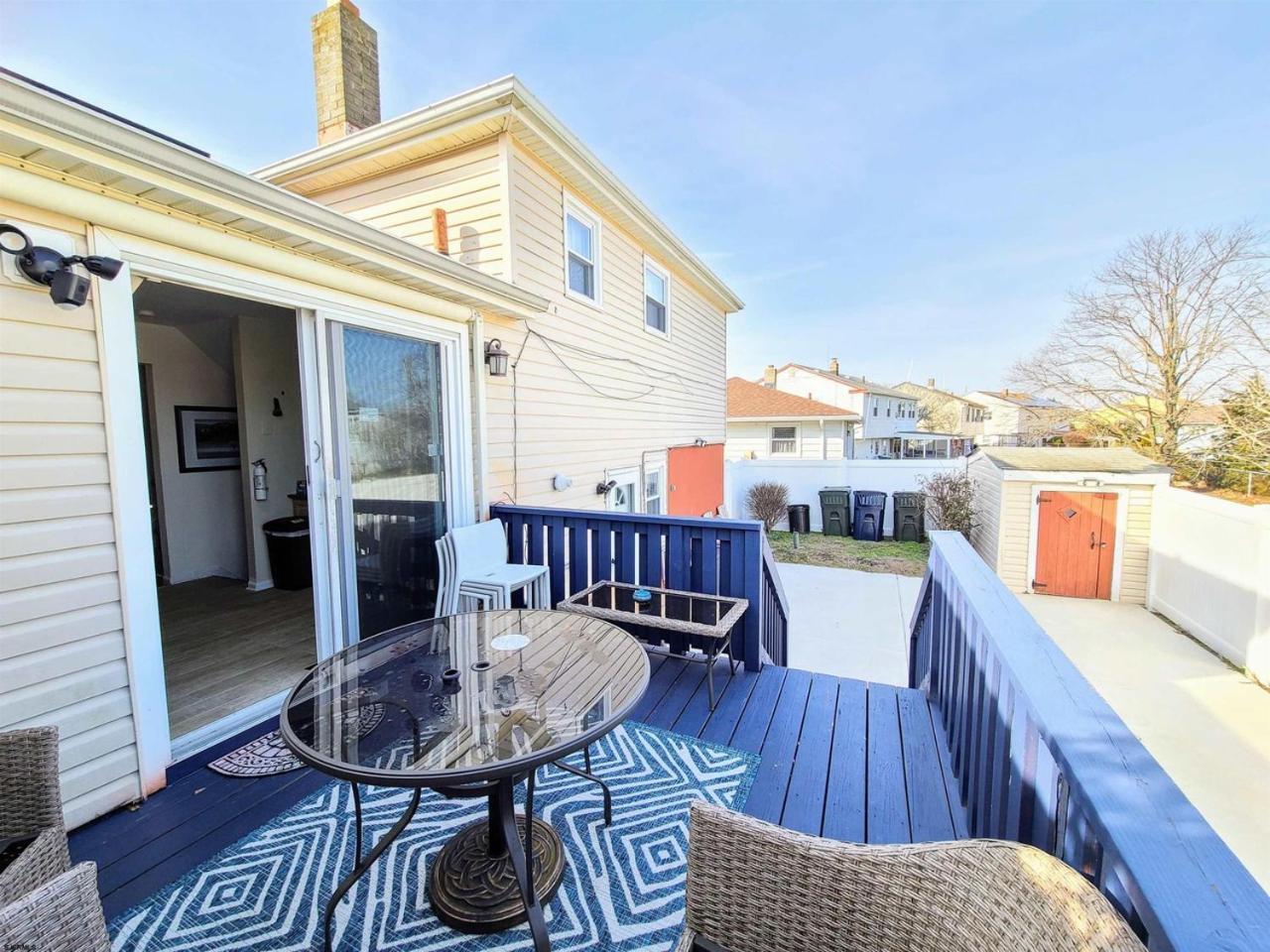 Stylish Cozy Quiet Family Retreat And Romantic Getaway Sleeps Up To 7 With Fast Wifi, Free Parking, Work Station, Alexa Enabled, Fenced In Backyard For Pets Grill Party Patio, Porch, Beach, Canal, Stadium,Boardwalk Restaurants, And Much More! Atlantic City Exteriör bild